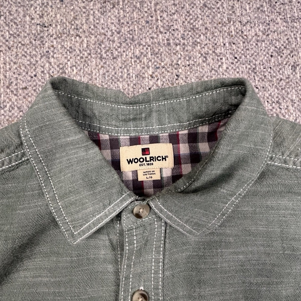 Woolrich Men's L Olive Green Short Sleeve Button Up Shirt Workwear Utility - Picture 2 of 5